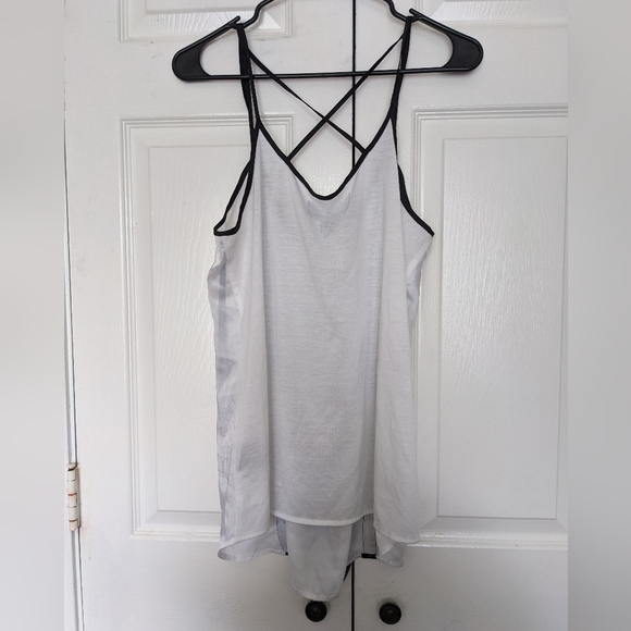 Kardashian Kollection Blouse - Picture 3 of 4